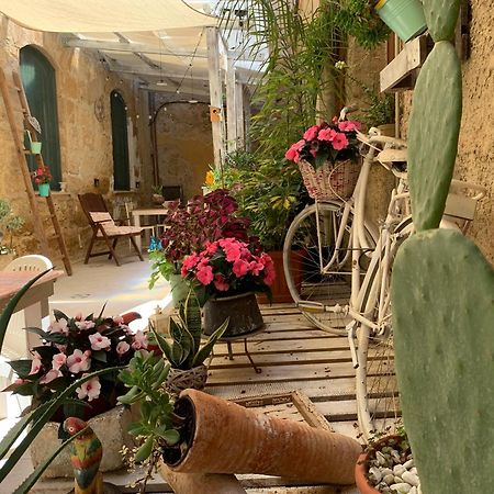 Апартаменты Il Vecchio Cortile Агридженто Экстерьер фото